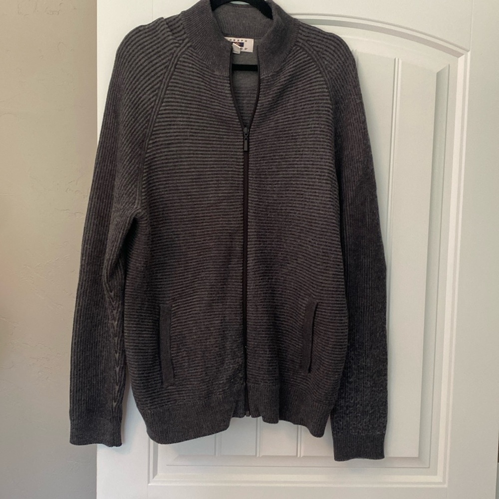 Joseph Abboud grey sweater